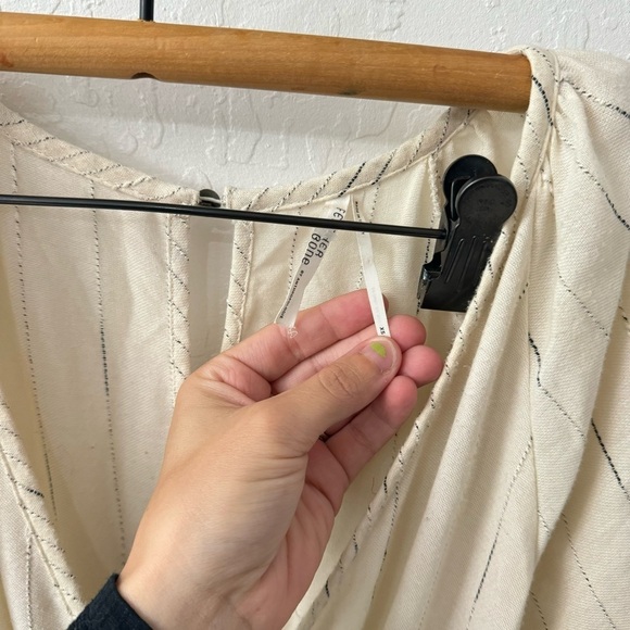 Feather Bone Anthropologie Soleli Jumpsuit Cream Oversized Top Fit Size XS - Picture 5 of 7